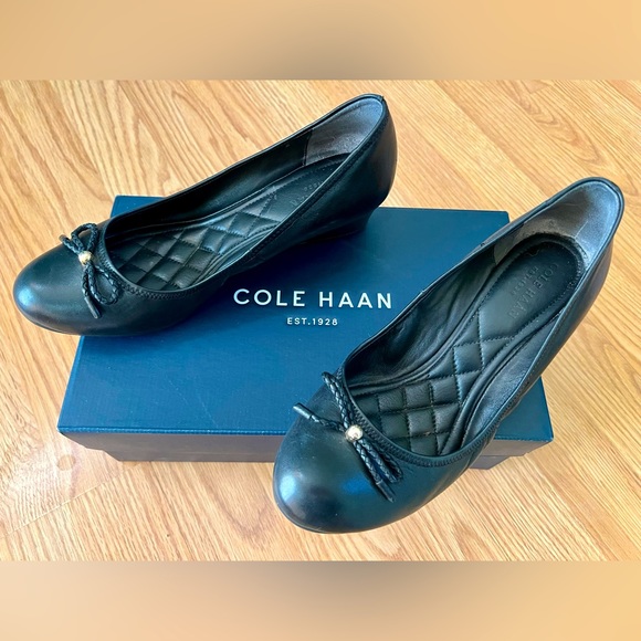 Cole Haan Tali Wedge. Size 7. Black. - Picture 1 of 8